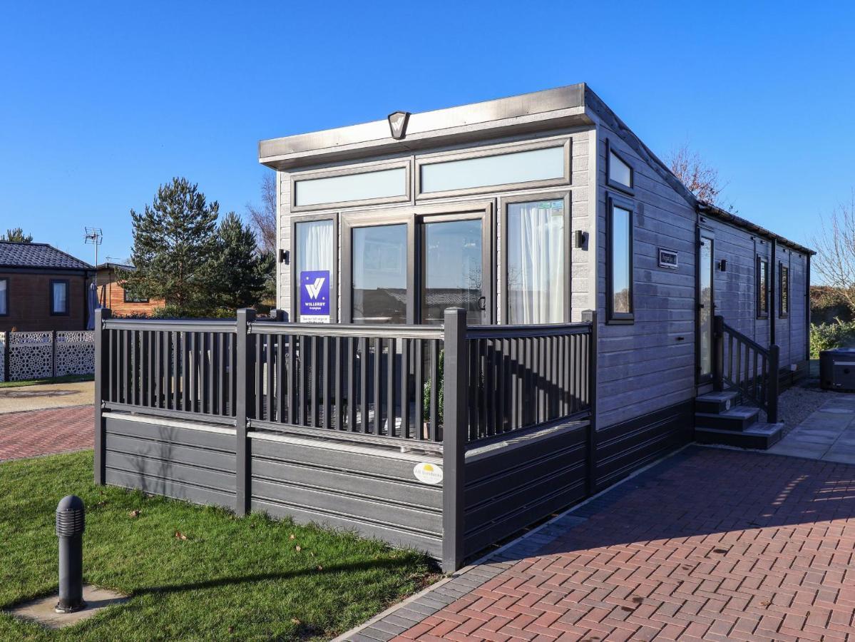 Owls Nest Villa York Exterior photo